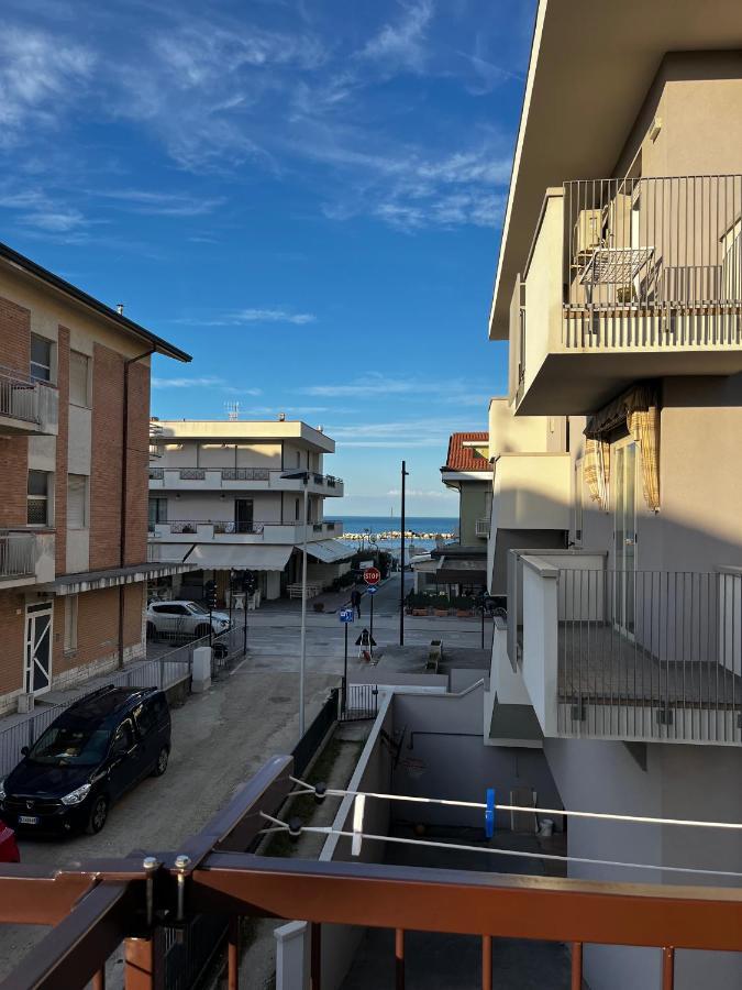 Casa Vacanze Dalla Lory Rimini Kültér fotó